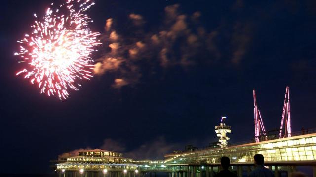 اسبانيا تفوز من جديد في مهرجان الألعاب النارية السنوي في سخفينينغين
