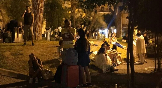 زلزال يضرب جزيرة ايشيا السياحية الايطالية