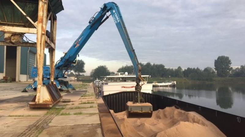 مازلنا في الصيف ، لكن خدمات الطرق تستعد للشتاء !