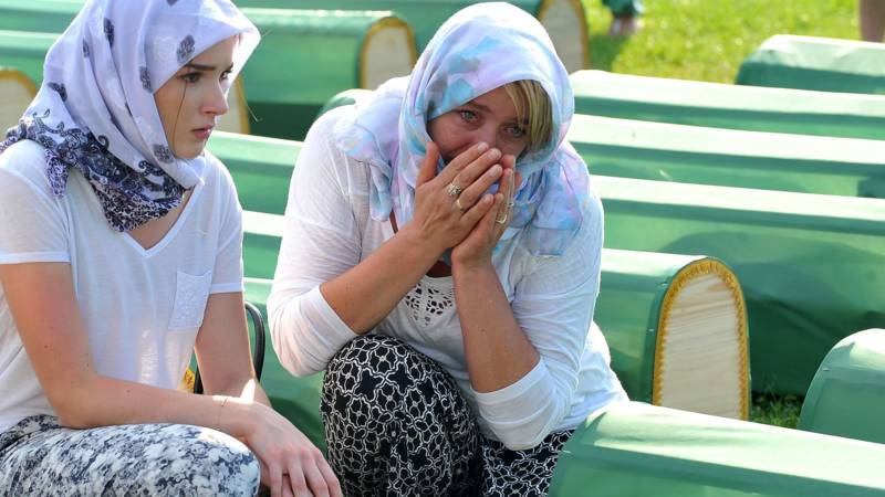 اكتشاف مقبرة جماعية جديدة لرجال تم اعدامهم في البوسنة