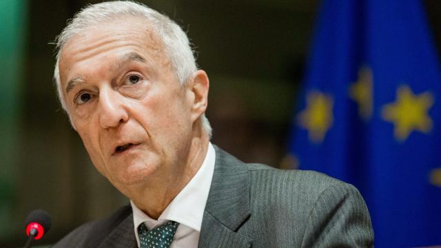 أكثر من 50،000 مسلم متطرف في أوروبا !