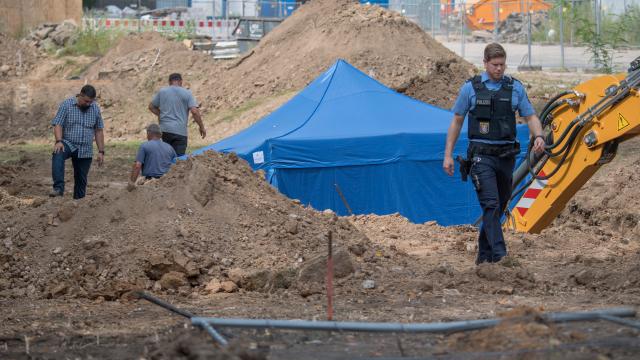 اخلاء أكثر من 70،000 شخص بفرانكفورت لازالة قنبلة