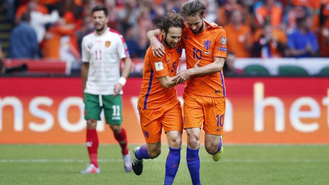 فوز هولندا على بلغاريا مساء اليوم 3-1 ، لكن مازالت مشاركتها بكأس العالم صعبة جدا