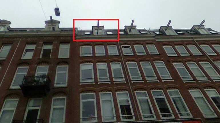 غرفة بالطابق الأخير بأمستردام مساحة 23 متر بسعر 200،000 € !