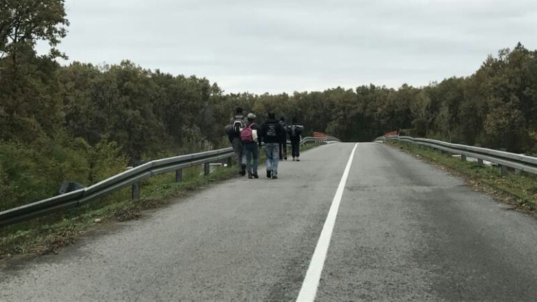 لاجئين من سوريا و الجزائر وتونس وأفغانستان يتعرضون للاعتداء من قبل الشرطة الكرواتية