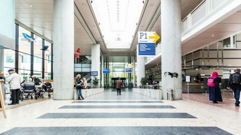 كيف تعرض الطفل محمد للحرق بعد ولادته في مشفى Olvg Oost بأمستردام