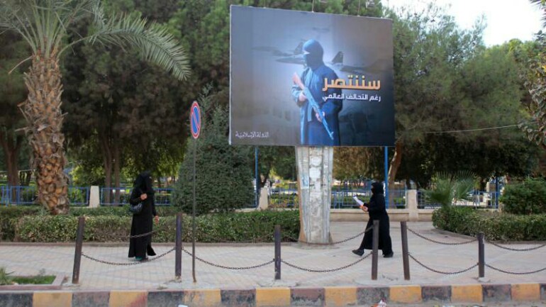 المخابرات الهولندية : لن نقلل من خطر عودة النساء الهولنديات من داعش