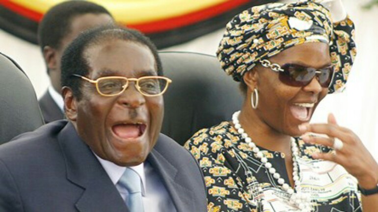 صفقة رحيل موغابي: 10 مليون دولار وضمان سلامته وأسرته وبقاء مصالحهم التجارية !