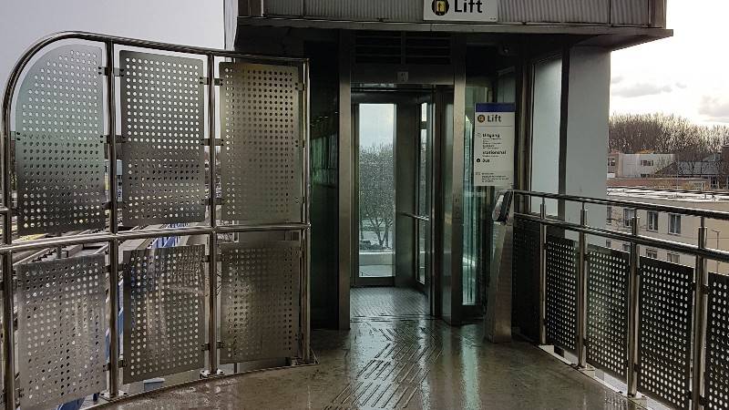 القبض على الشخص الذي تسبب بوفاة رجل بعد مشاجرة في محطة مترو Zuidplein
