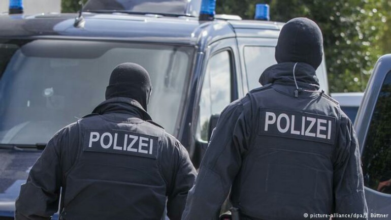 شرطة برلين تنفذ مداهمات لمنازل متشددين إسلاميين صباح اليوم