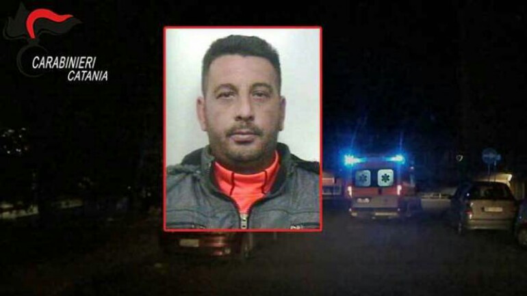 سائق سيارة اسعاف ايطالي مشتبه به بارتكاب سلسلة جرائم قتل- عمل وسيط لشركة دفن عالرأس 300€ !