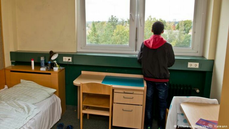 حكم قضائي بألمانيا يسمح للاجئ سوري قاصر مع حماية مؤقتة بلم شمل أسرته