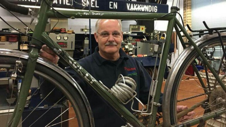 ميكانيكي دراجات هوائية عليه دفع 22،000 يورو لاغلاق محله يوم الأحد في خرونيغين