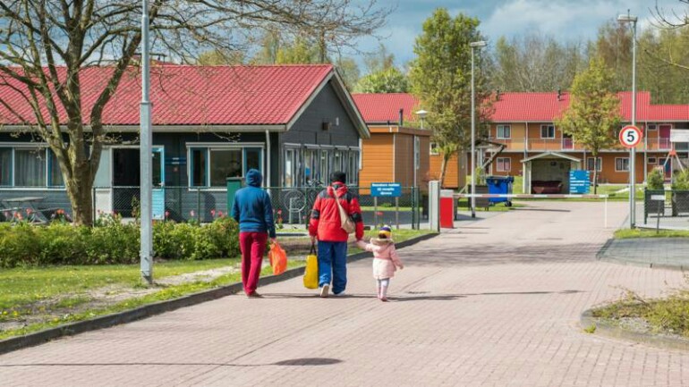 مراكز اللجوء الفارغة في هولندا - ألحقت بال COA خسائر بمئات الملايين