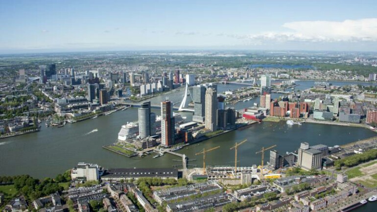 الحكم بالسجن ثلاث سنوات لمتهم خطط منذ زمن - لتفجير سيارة مفخخة في روتردام