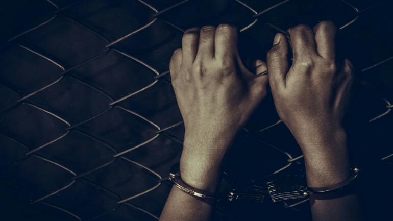 عمليات تعذيب كأفلام الرعب - لكنها حصلت حقيقة بجزيرة جنوب هولندا !