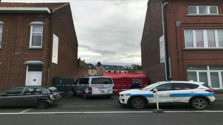 أب يقتل زوجته السابقة وأطفاله الثلاثة ثم ينتحر في بلجيكا