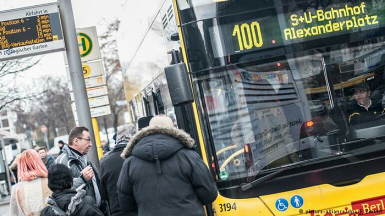 ألمانيا تخطط لجعل النقل العام مجانيا داخل المدن لمواجهة تلوث الهواء !