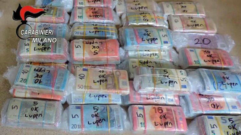 القبض على 27 شخص من المافيا ومصادرة ما قيمته 100 مليون يورو في عملية أمنية ايطالية