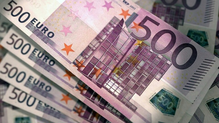 الفائز بملايين الجائزة الكبرى في يانصيب Jackpot  من هولندا hellevoetsluis 