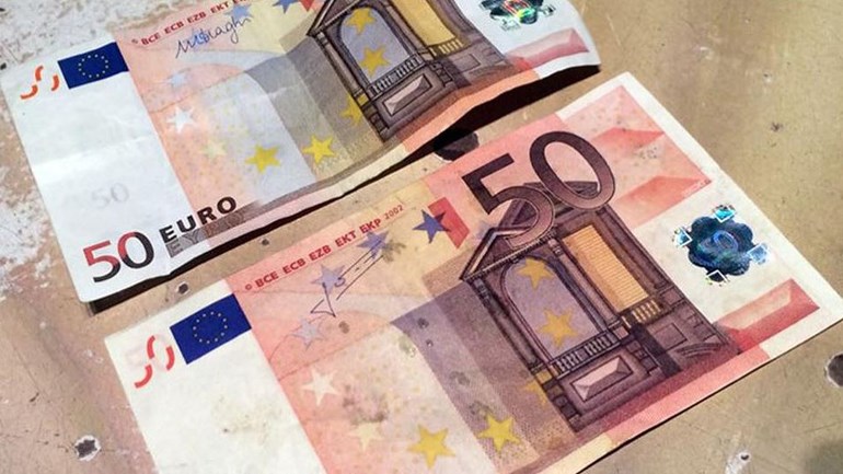 الشرطة الهولندية تحذر من انتشار نقود مزيفة من فئة خمسون يورو