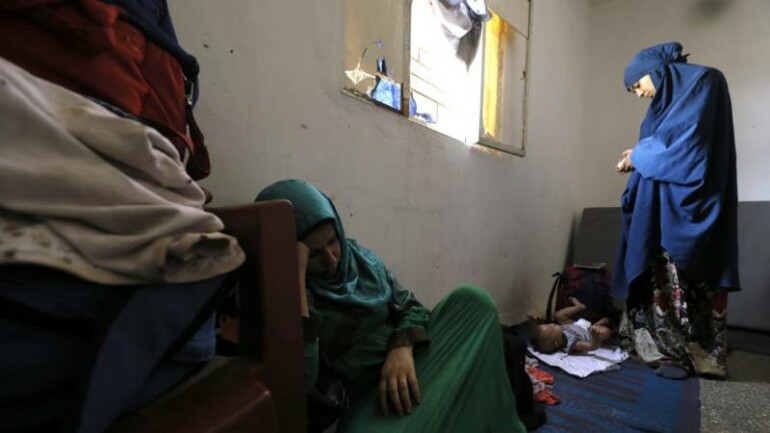 المخابرات الهولندية تحدثت مع النساء الهولنديات اللواتي كن مع داعش بسوريا