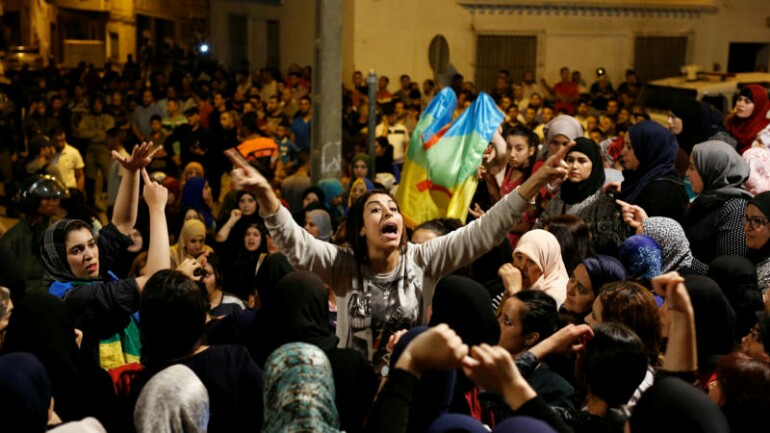 القبض على مواطن هولندي مغربي في طنجة بسبب منشورات على Facebook