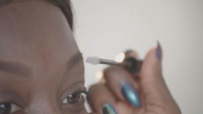 اكتشاف وجود مادة الأسبستوس المسرطنة بمنتجات مكياج كلير