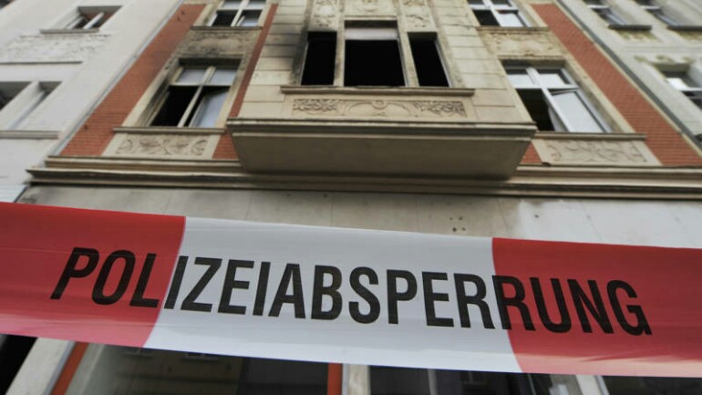 اصابة 17 شخص بجروح في حريق بمجمع سكني قي لايبزيغ بألمانيا