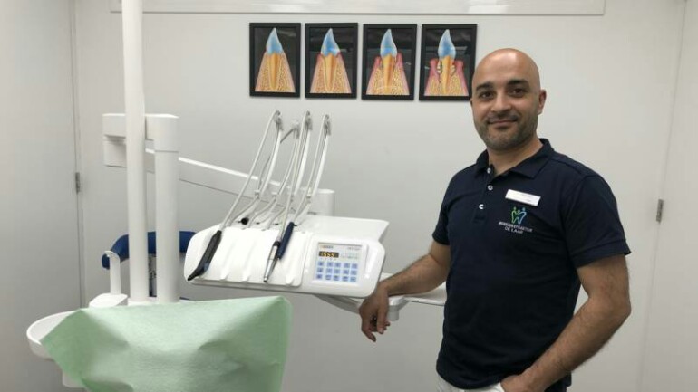 اذا كنت لاجيء لا تعتقد أن تبدأ بالعمل كطبيب أو موظف بمكتب في هولندا