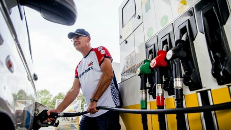 أسعار الوقود البنزين والديزل غالية في هولندا وستستمر بالصعود