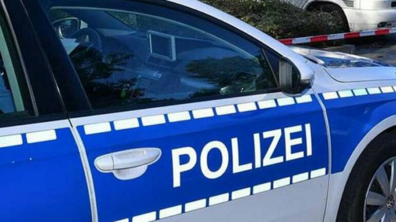 القبض على جليسة طفل بعد اكتشاف قتله خنقا في ألمانيا 