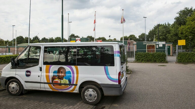 السجن عشرون شهرا لموظف الرعاية للاعتداء الجنسي على سبع فتيات صغيرات في الحضانة بأوتريخت