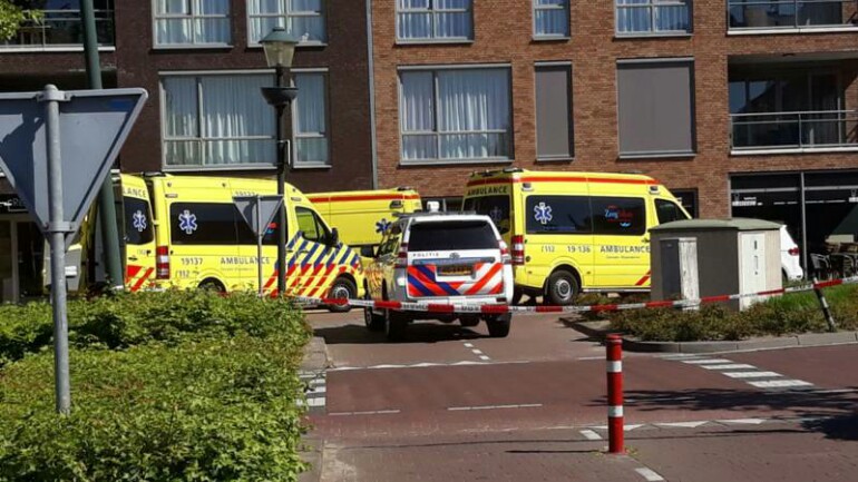 الاسعاف يجري عملية قيصرية لامرأة حامل في مخبز بعد اصابتها بأزمة قلبية