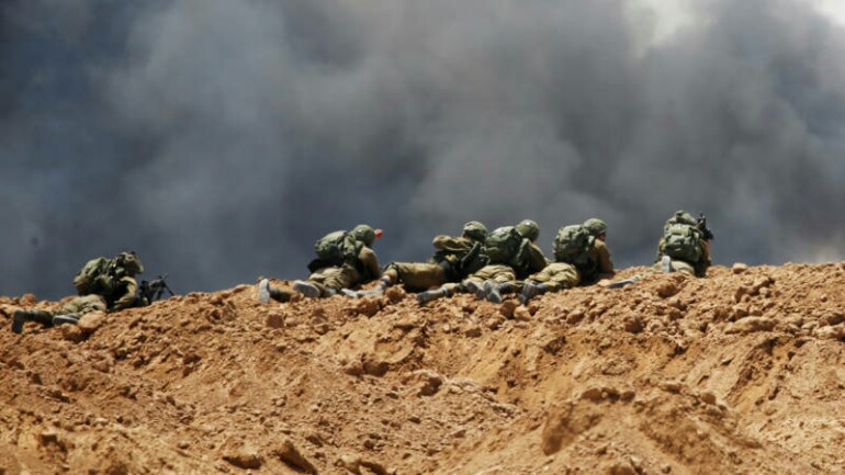 مظاهرات واحتجاجات فلسطينية هائلة على الحدود بين غزة واسرائيل - مصرع 37 فلسطيني وجرح 1600 أخرين