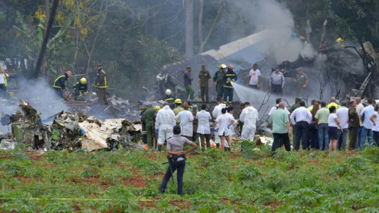 مصرع 100 شخص على الأقل في تحطم طائرة ركاب في كوبا