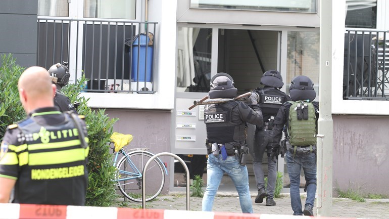 الشاب السوري يزن .م الذي أطلقت الشرطة عليه النار في Schiedam - توفي اليوم متأثرا بجراحه