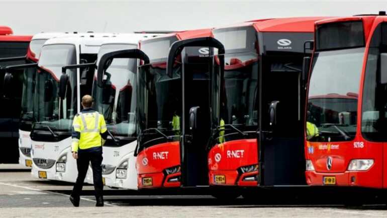 تم انجاز اتفاق بين أصحاب العمل ونقابات السائقين في النقل الإقليمي وتم ايقاف الإضراب