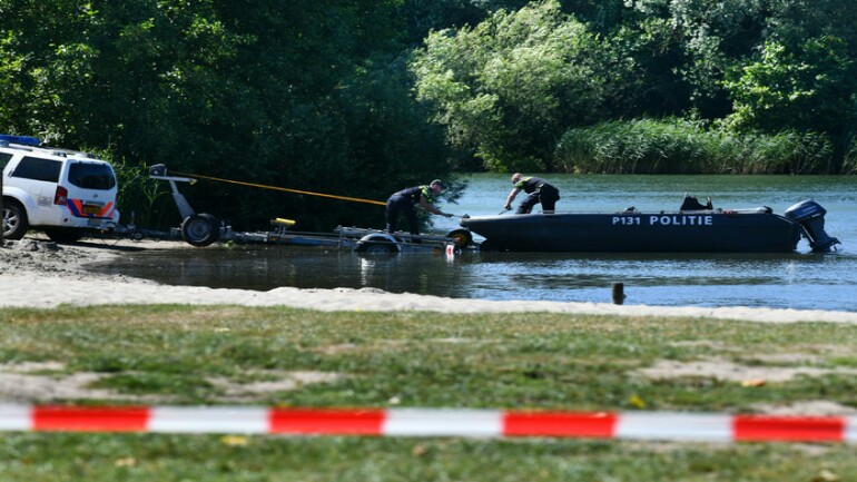 العثور على جثة شاب سوري غريقا في بحيرة De Meent الترفيهية بخيلديرلاند
