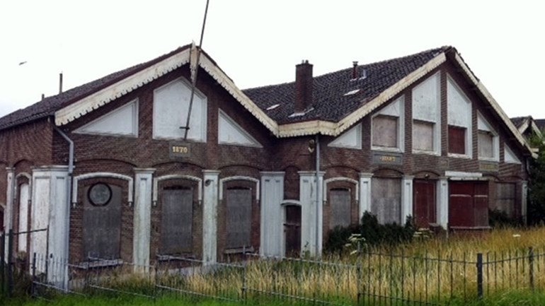 بلدية دوردريخت تبيع مباني مضخة البخار القديمة مقابل يورو واحد !