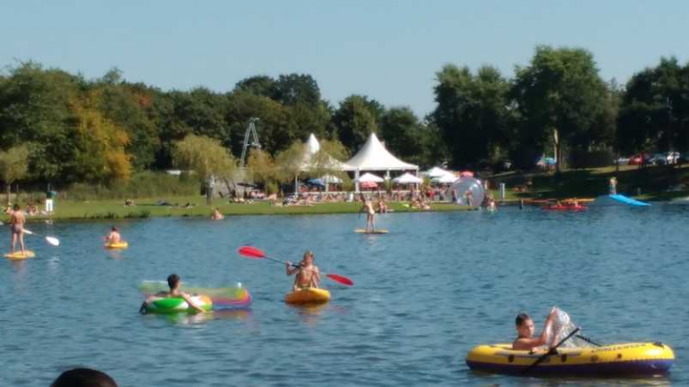 وفاة طفل يبلغ من العمر عامان غرقا في بحيرة ترفيهية في ليمبورخ