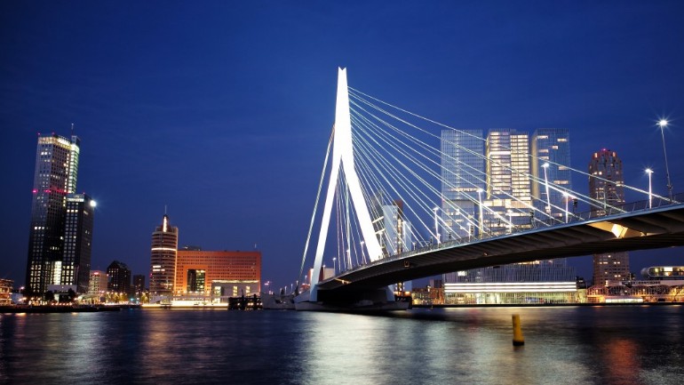 هل ستصبح روتردام عاصمة هولندا - مبادرة جديدة تطالب بجعلها العاصمة بدلا عن أمستردام 