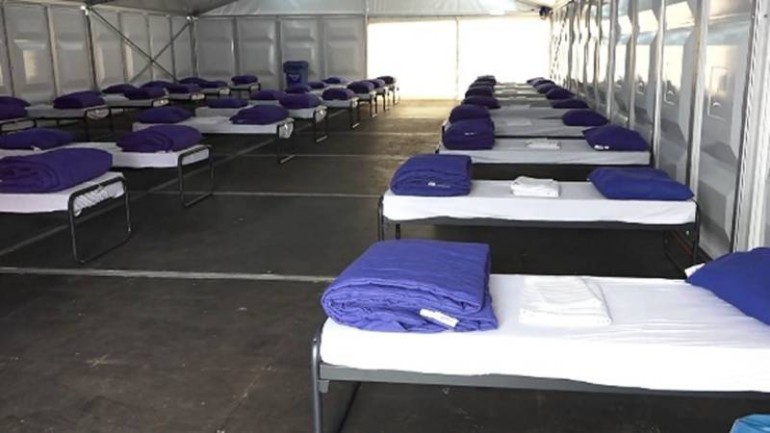 مخيم الخيام للطلاب في خرونينغن غير مناسب - لا يوجد نوم على الإطلاق