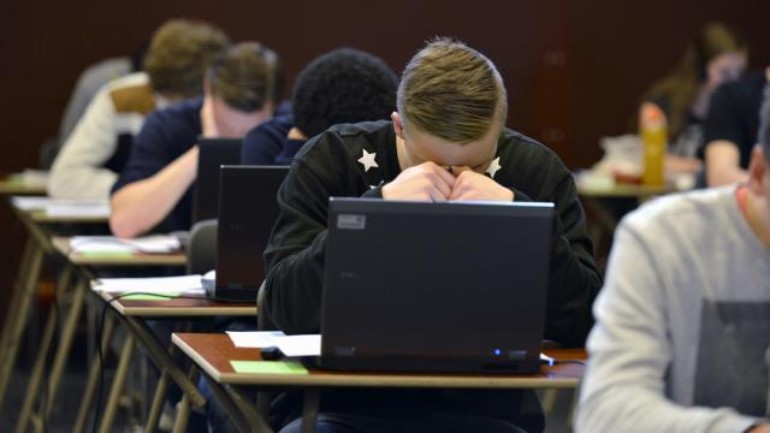إلغاء امتحان Schrijfvaardigheid "الكتابي" مستوى Staatsexamen I بسبب تسريب الأسئلة