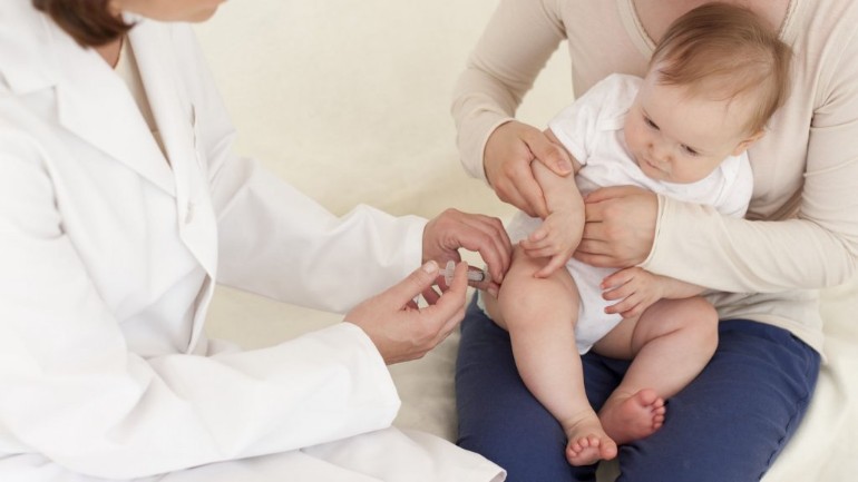 تخفيض جرعات تطعيم السعال الديكي للأطفال حديثي الولادة في هولندا