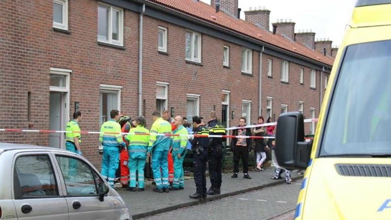 العثور على جثة في منزل في Arnhem والشرطة تلقي القبض على مشتبه به