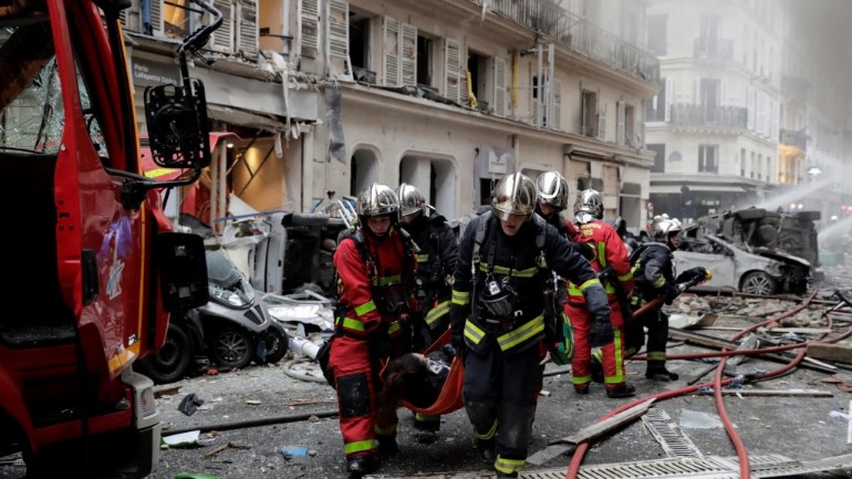 العديد من الجرحى في انفجار وقع بأكثر مناطق التسوق ازدحاما في باريس