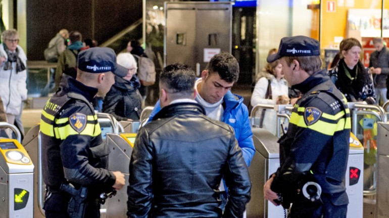 من بين 43 شكوى تنميط عرقي ضد وكلاء من الشرطة الهولندية - فقط شكوى واحدة تم اعلان صحتها 