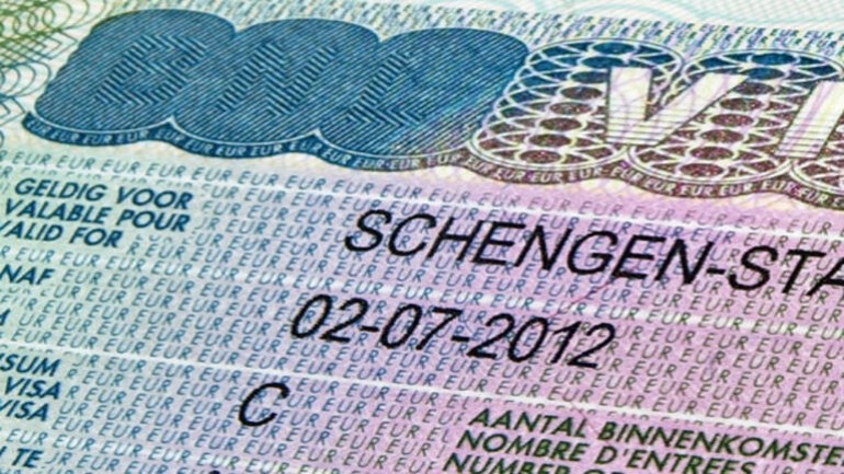 بسبب عطل في نظام المعلومات: منحت هولندا تأشيرات شينغن إلى المجرمين