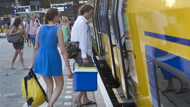 رغم انتهاء موجة الحر في هولندا إلا أن هناك أعطال في العديد من القطارات و تأخير في الجدول الزمني